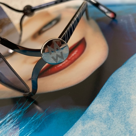 MICHELE Sunglasses Oversized - Picture 14 of 15